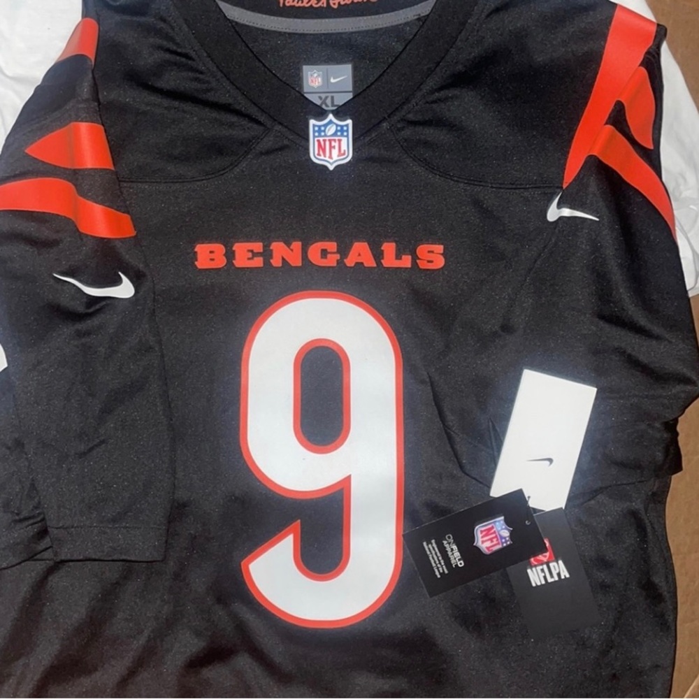 Joe burrow jersey